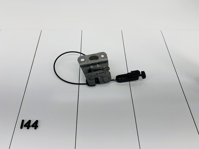15-18 MAZDA 3 SEDAN REAR LEFT DRIVER SIDE SECOND 2ND ROW FOLDING SEAT LATCH OEM