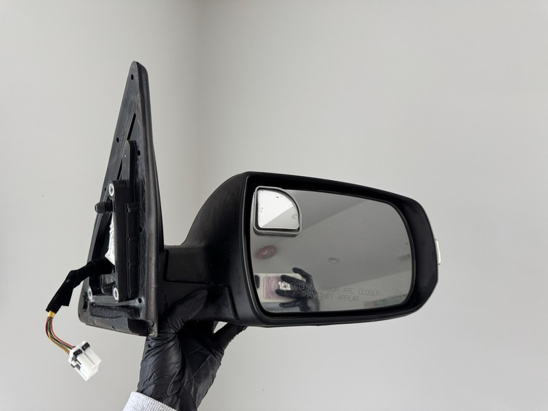 2011-2015 Kia Sorento Right Hand Passengers Side Power Door Mirror Maroon OEM