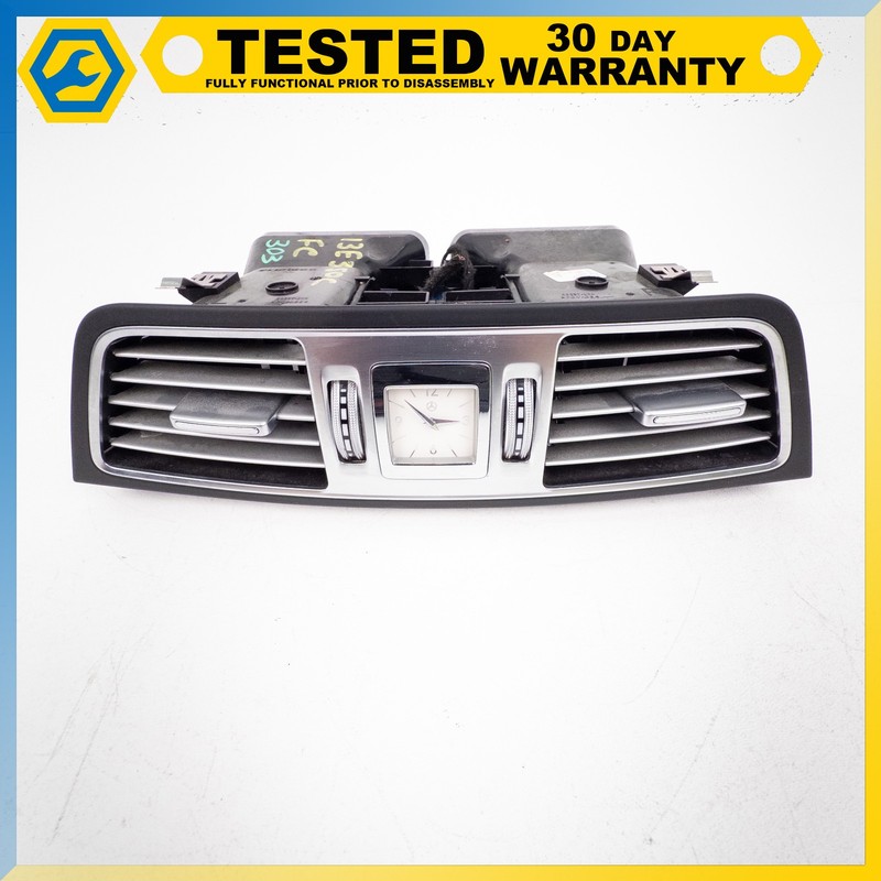 14-17 Mercedes E-Class W207 FRONT CENTER DASHBOARD FRESH AIR VENT GRILLE OEM