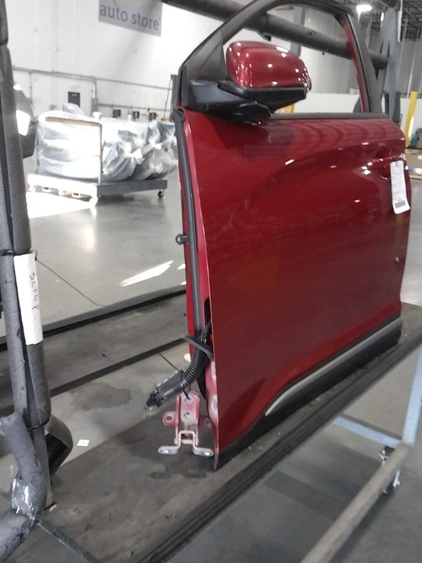 2021 Hyundai Kona Front Left Door Red 665255 - 2 Dent Under Mirror