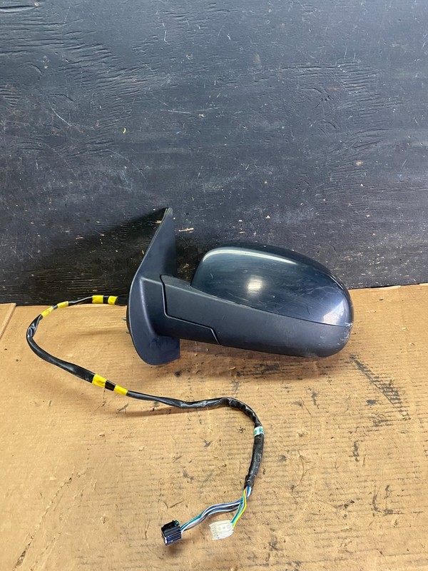 2007-2013 Chevrolet Tahoe Silverado Suburban Left Turn Signal Mirror S0477 DG