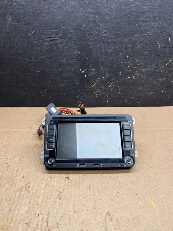 Wireless CarPlay Car Radio for VW Volkswagen Passat Golf Jetta T4800 PS