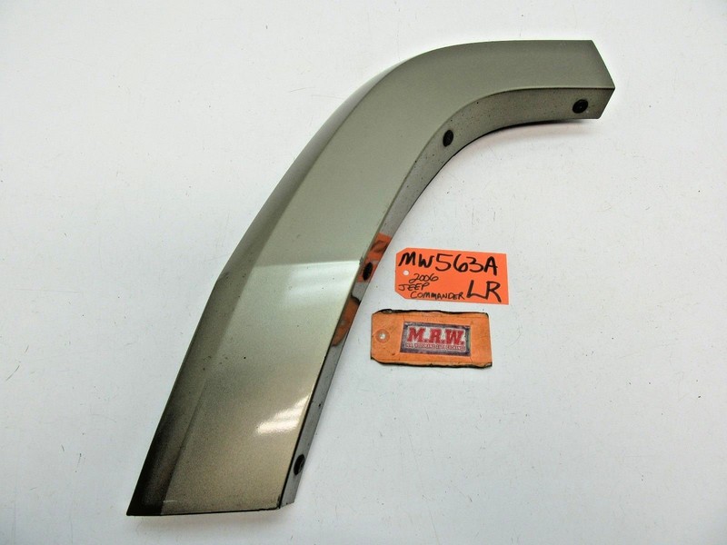 DOOR MOLDING WHEEL FLARE TRIM LEFT REAR DOOR PANEL KHAKI LH fits 06-10 COMMANDER