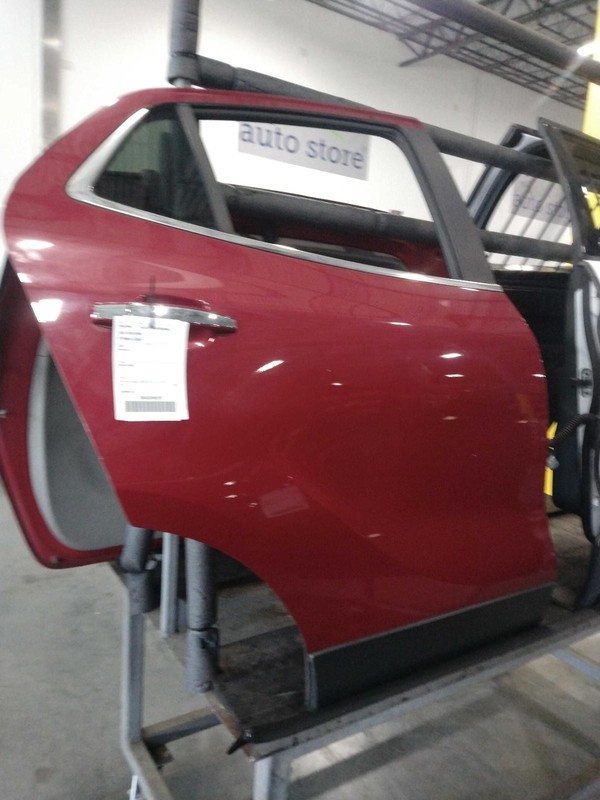 2015 Buick Encore Rear Right Door Red Good Condition 4DR SUV OEM Part