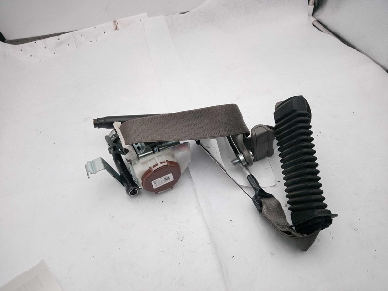 2017 Ford F250SD Pickup OEM Used Seat Belt White 4DR HC3Z26611B09AC