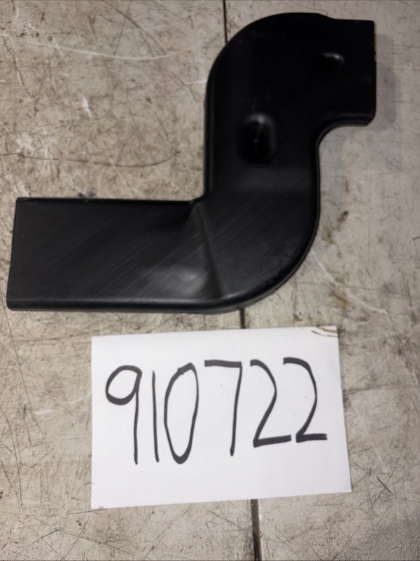 2007 Lexus 87216-OE010 Air Duct