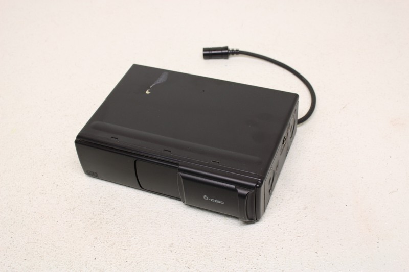 MK1 Audi TT 6 CD Changer W/ Magazine Genuine Oem 2000-2006