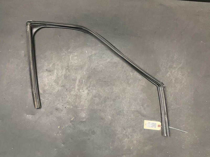 Front Right Door Window Glass Run Channel 2018 Ford Explorer 2011 2012 - 2019 X