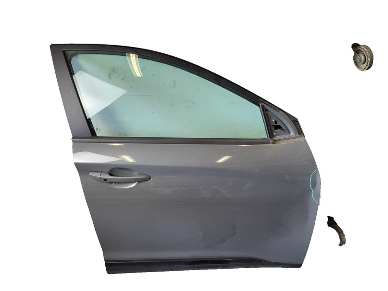 Used Oem HYNDAI Right Passenger Front Door for 2021 HYUNDAI KONA 1.6L AWD