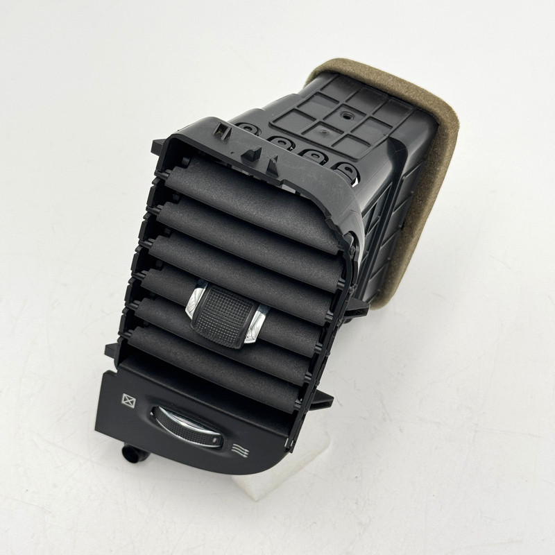 ✅ 2013-2024 RAM CLASSIC 1500-3500 AIR VENT DASH OUTLET CENTER RIGHT SIDE A/C OEM