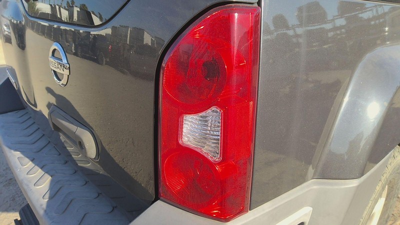 Tail Light Assembly NISSAN XTERRA Right 05 06 07 08 09 10 11 12 13 14 15