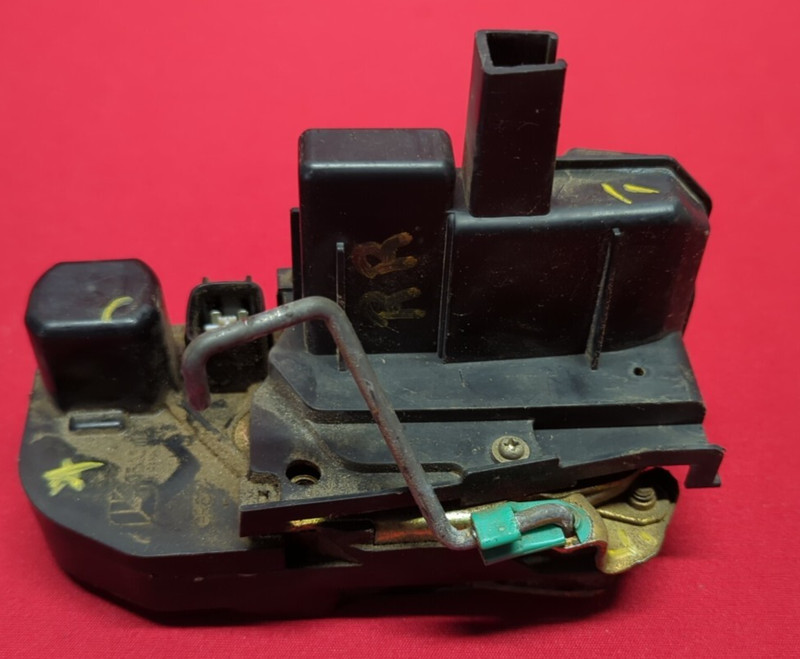 2001 Jeep Grand Cherokee RIGHT REAR Door Latch Actuator68268218AA