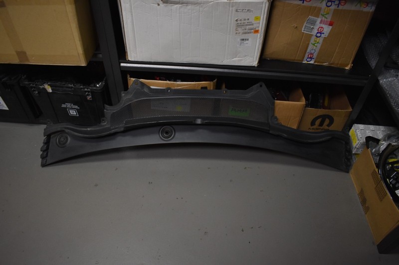 2014-2018 RANGE ROVER L494 SPORT SCUTTLE PANEL FACTORY OEM
