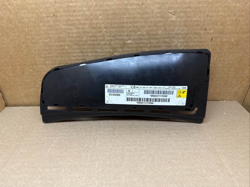 2017-2019 QX30 Front Right Side Passenger Seat Air Bag Airbag
