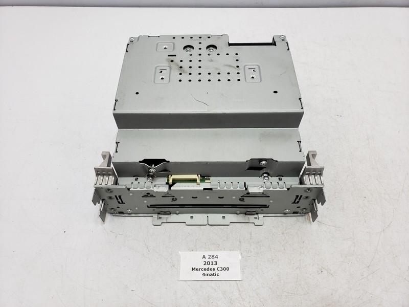✅ 12-15 OEM Mercedes W204 C250 C300 C350 C63 Command Head Unit CD Changer Radio