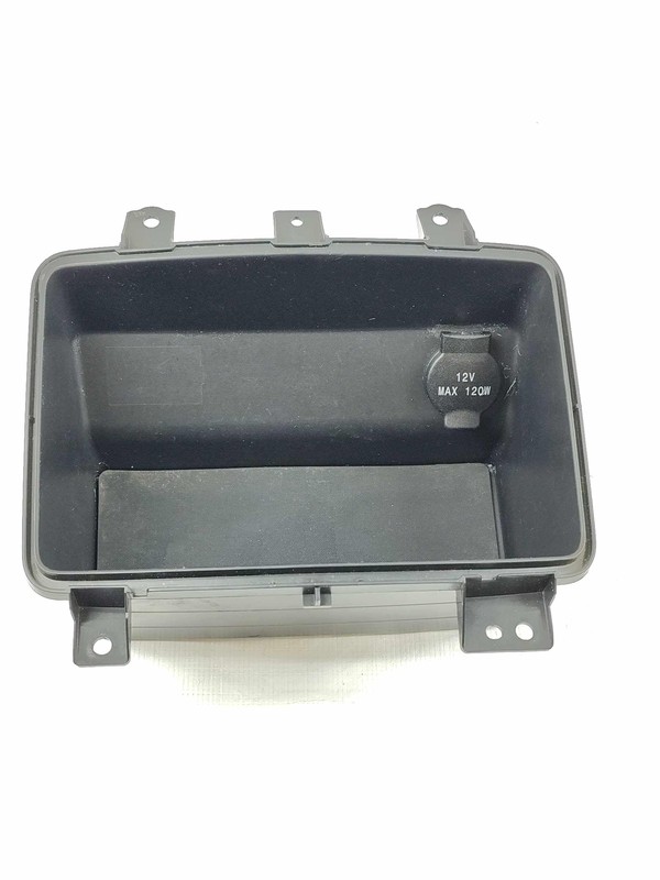 2015 Altima Center Console Front Compartment Tray & 12v Outlet Light Scratches