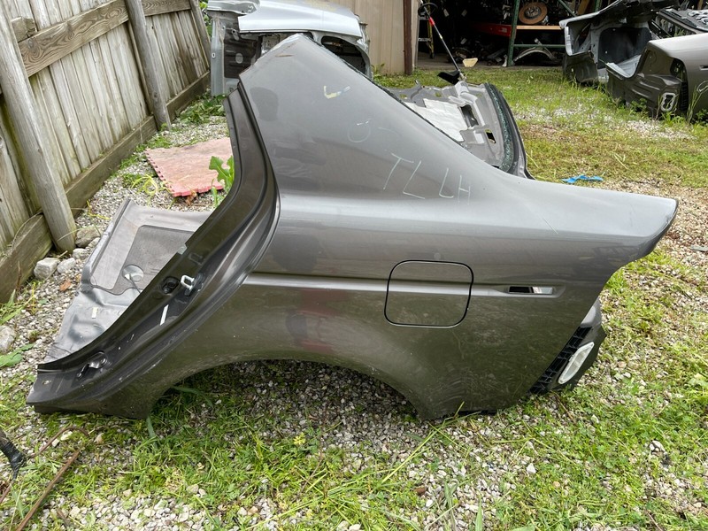 2007 Acura TL Rear LH Left Driver Side Quarter Panel Body Frame Cut OEM