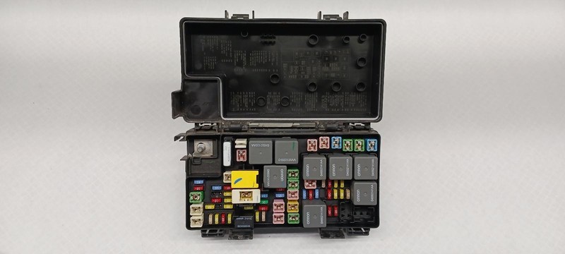 08 DODGE CARAVAN TIPC power control module fuse box OEM 1 Year Wnty!