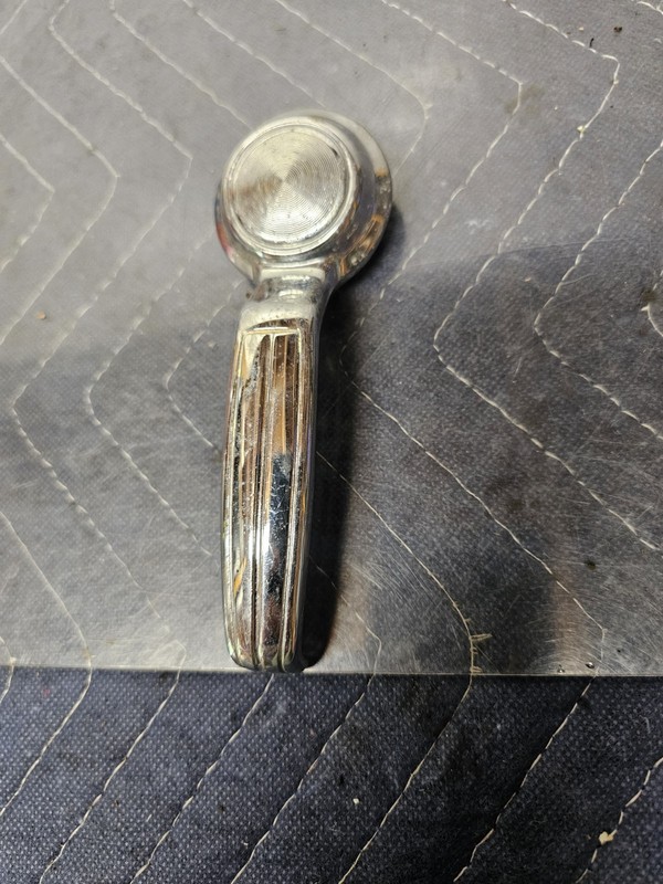 1979 - 1995 Chevrolet GMC VAN Right Door Window( manual crank window )