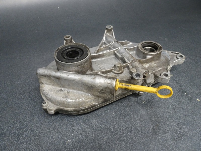 04-09 Ski-Doo OEM Engine Chain Housing Case 504152312 MXZ Summit