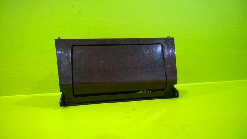94 95 96 97 98 99 00 01 02 03 04 05 06 C230 ASHTRAY OEM 3141-13