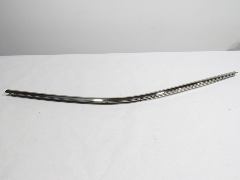 10-20 Bentley Mulsanne 2012 Front Left Driver Upper Window Molding Trim @1