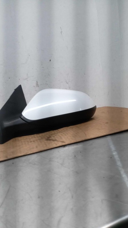 2019 Hyundai Sonata Left Door Mirror Assembly White OEM 76000 Miles