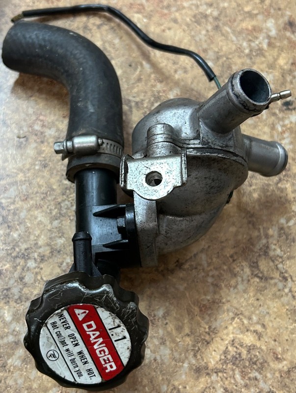 1998 Honda Shadow VT1100 VT 1100 Aero VT1100CT Coolant Thermostat Housing H10