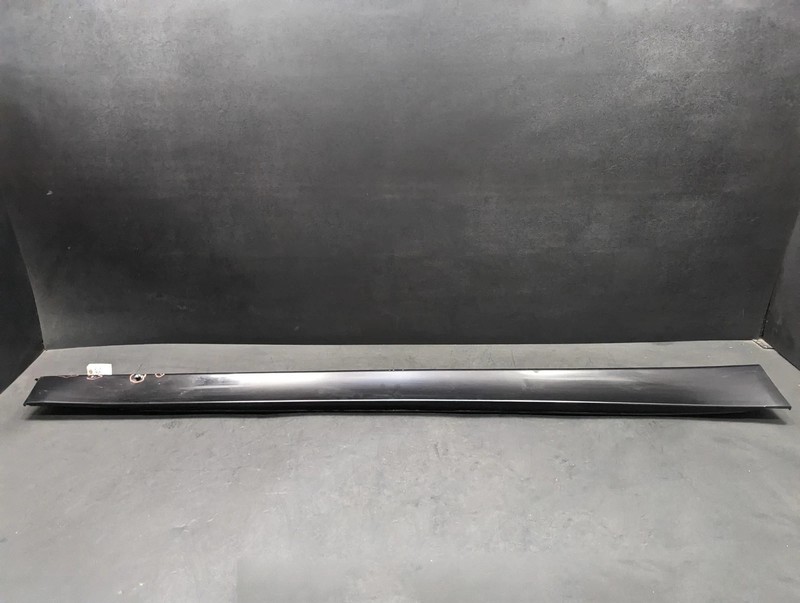 Right Rocker Panel Molding 2018 BMW 330i 51777312752 2017 2019 X