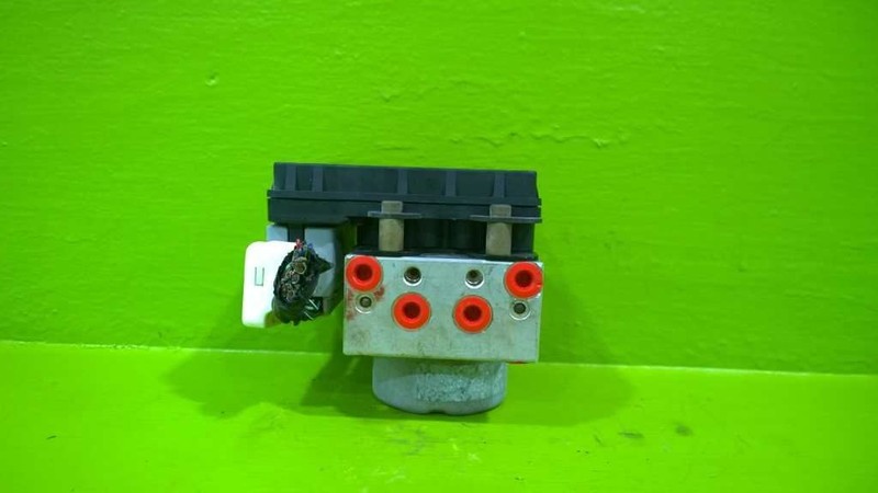 04 05 06 MPV ABS ANTI LOCK BRAKE ASSEMBLY W/O TRACTION OEM 2705-50