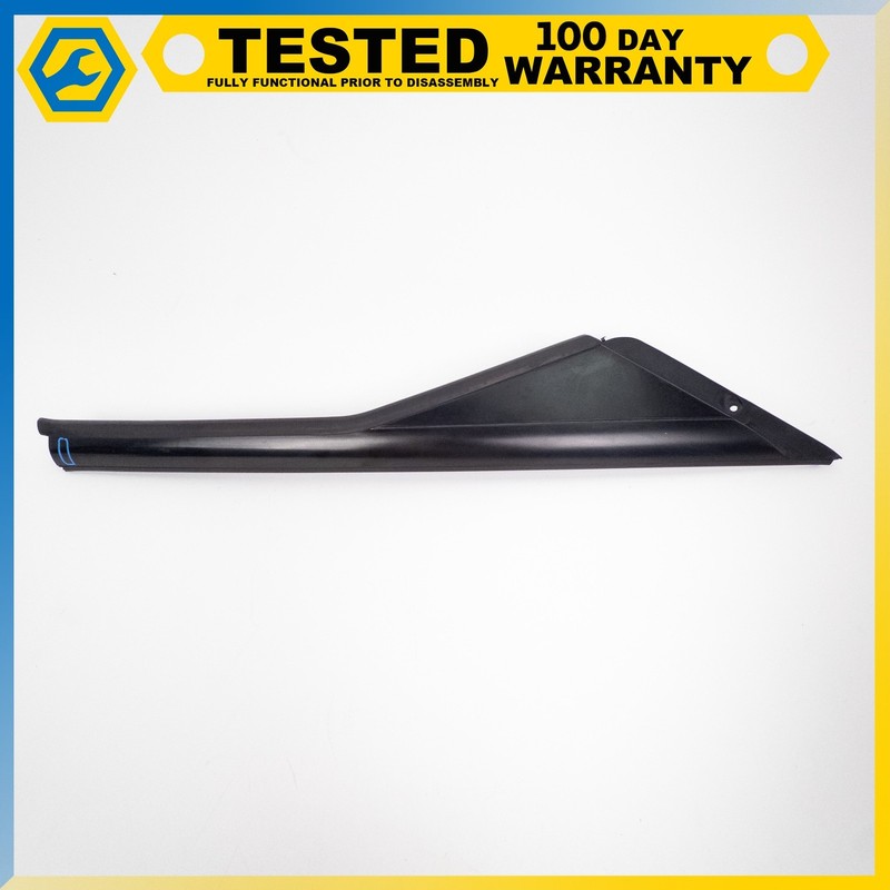 05-13 CHEVROLET CORVETTE C6 FRONT LEFT DRIVER SIDE DOOR WINDOW FRAME APPLIQUE OE