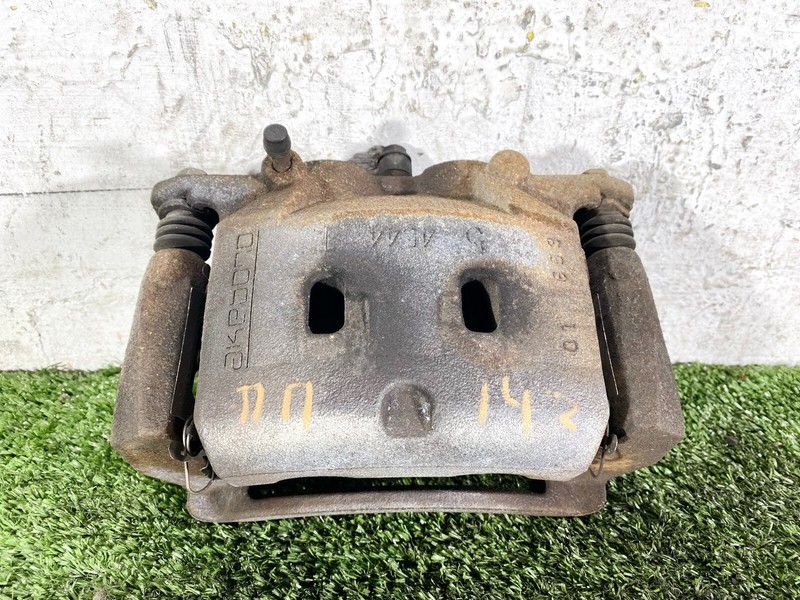 14-23 INFINITI Q50 Q60 FRONT RIGHT RH PASSENGER SIDE DISC BRAKE CALIPER OEM