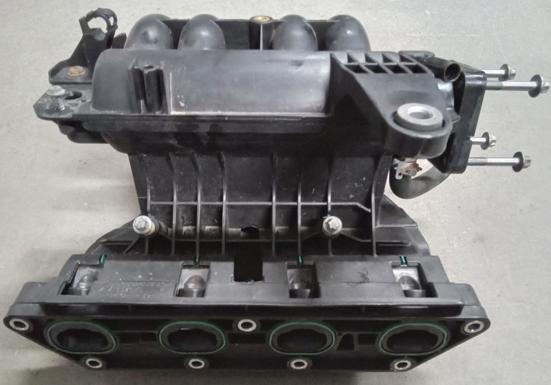 2012-2017 Fiat 500 1.4L Intake Manifold VIN R engine ID EAB 50601 04892633AB