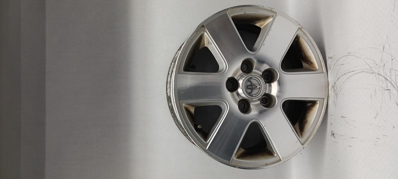 04-'10 TOYOTA SIENNA Wheel 16x6-1/2 alloy 6 spoke machined OEM Grade B