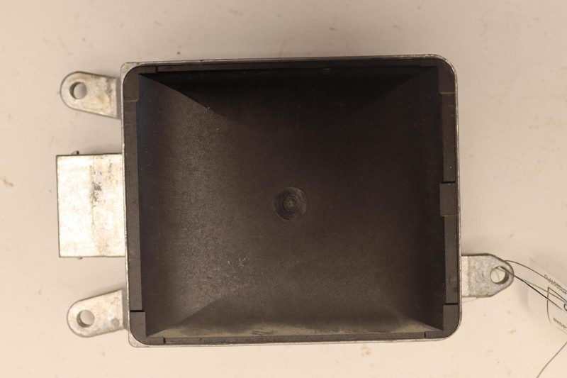 2017-2019 BMW 330I F30 RIGHT SIDE BLIND SPOT RADAR SENSOR MODULE UNIT OEM