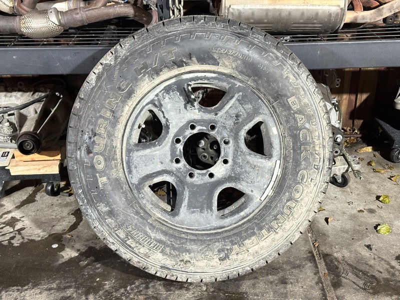 2017 RAM 2500 LARAMIE SPARE TIRE WHEEL RIM 275/70R18 DEAN BACK COUNTRY 14/32"