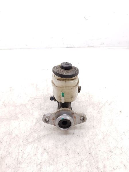 95-00 TOYOTA CAMRY 2.2L FWD BRAKE MASTER CYLINDER ASSEMBLY