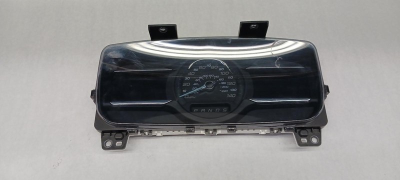 14 FORD TAURUS Speedometer cluster 70k miles OEM