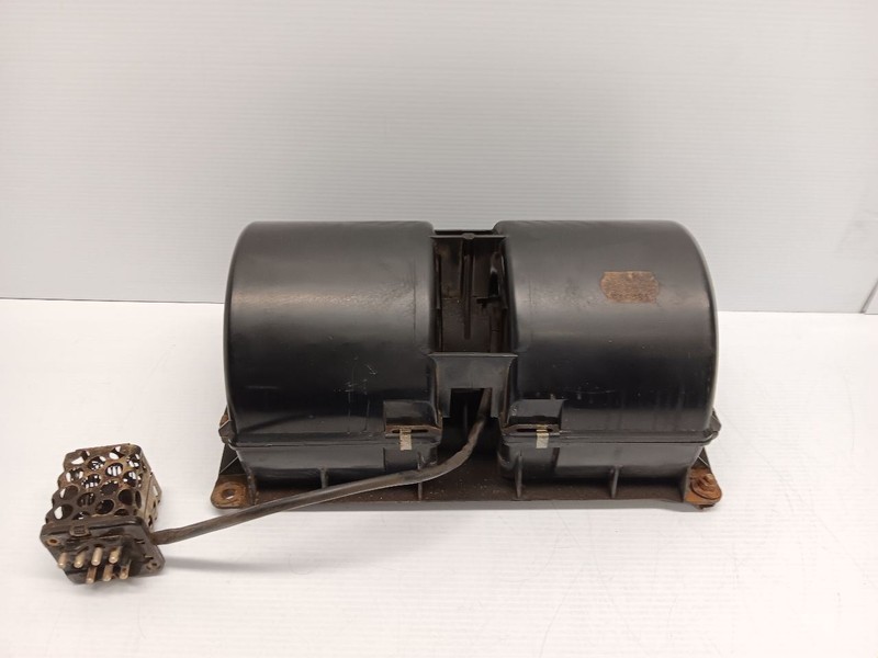 86-89 Mercedes R107 380SL 560SL Blower Motor AC With Resistor 7 Pin Regulator