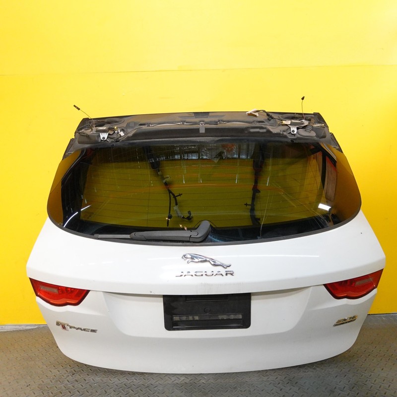 2017-2020 JAGUAR F-PACE Rear Trunk Lid Liftgate W/camera OEM T4a13309lml