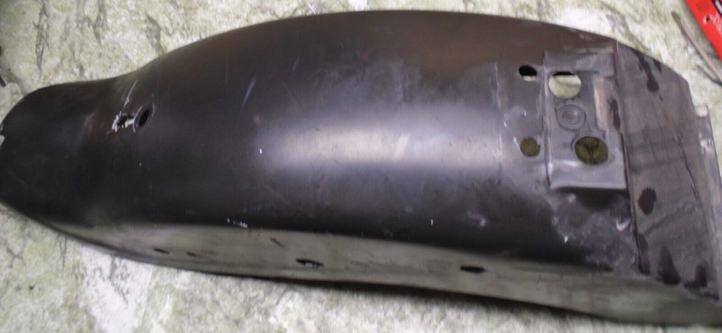 2003 Suzuki Marauder VZ800 VZ 800 Rear Back Fender Panel Wheel Well Mud Guard 04