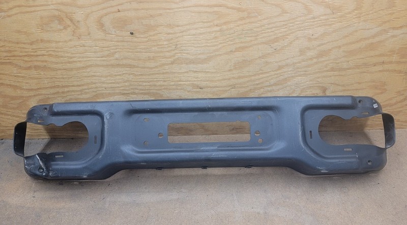 2014 2015 2016 2017 2018 JEEP WRANGLER FRONT BUMPER ASSEMBLY OEM