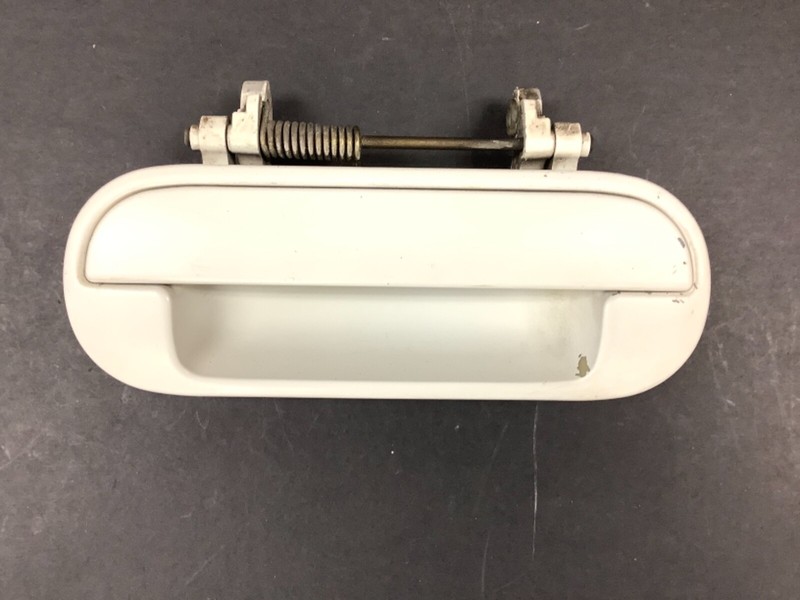 95-98 Odyssey Left Rear Door Outer Handle Outside Exterior Opener White Used OEM