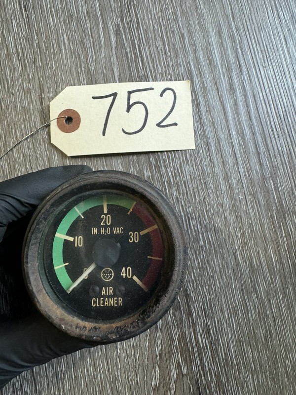 Peterbilt 377 AIR FILTER Gauge - P/N: 152140