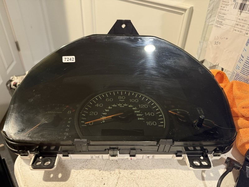 03-07 Honda Accord Speedometer Gauges, Instrument Cluster MILES 244,261