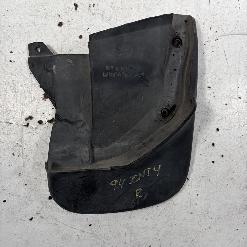 94-97 Acura Integra 4D Right Rear Splash Mud Guard 08P09-ST8-200 OEM