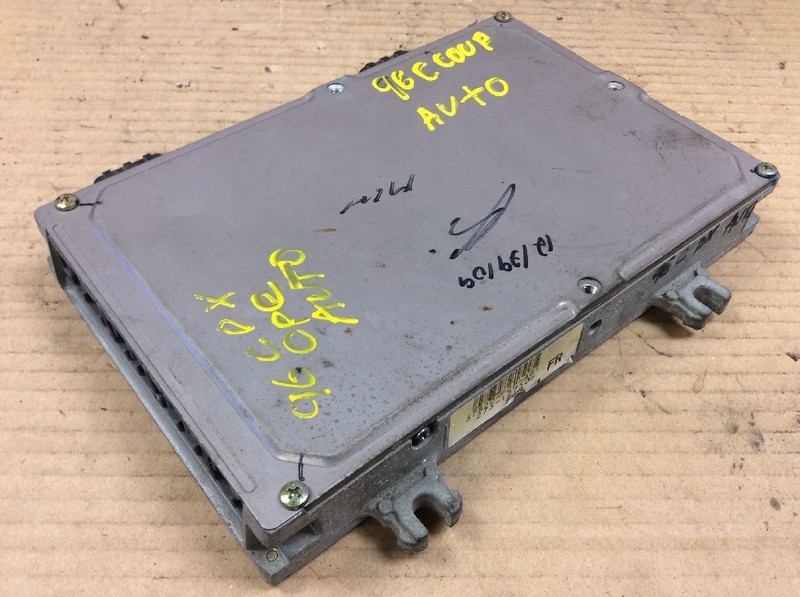 96 97 98 Civic V-tec ECU ECM 37820-P2P-A81 FR Computer Used OEM