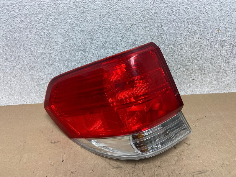 2008 2009 2010 Honda Odyssey Left Driver LH Side Tail Light AE6486 LK