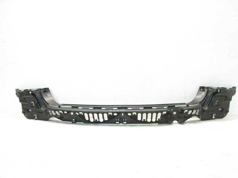 09-15 BMW F01 F02 740i 750Li REAR BUMPER CENTER BRACKET GUIDE MOUNT OEM 120224