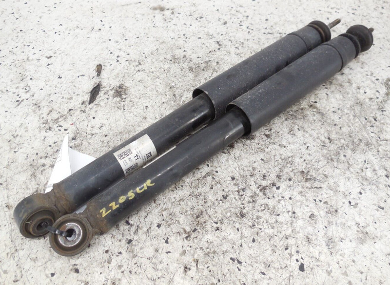 2017 17 Acura ILX Rear Strut Shock Absorber Pair Left Right LH RH OEM